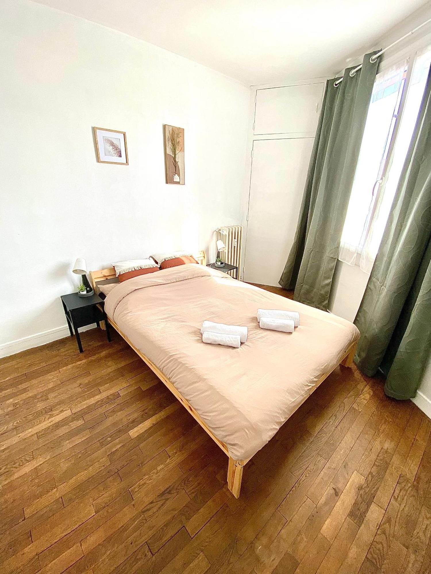 Le Chinchauvaud, Spacieux Avec Balcon Limoges Esterno foto